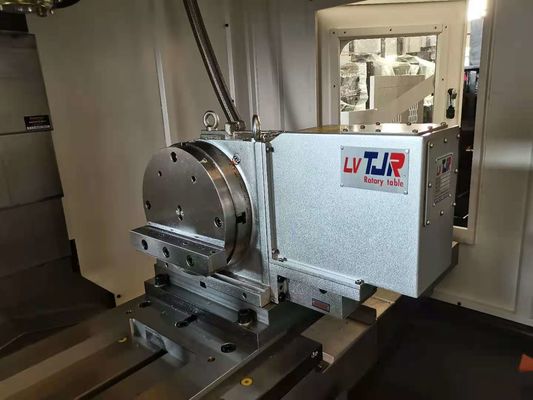 4 Axis RS232 5.5kw CNC Machining Center With Hydraulic Tailstock